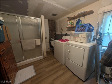 248 Myron St, Hubbard, OH 44425 - photo 6