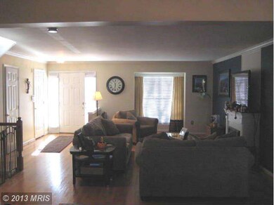 11924 Mays Chapel Rd, Lutherville Timonium, MD 21093 - photo 3