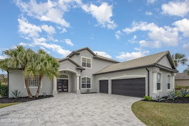 3 Car Garage