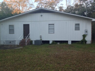 1324 W 12th St, Laurel, MS 39440 - photo 2