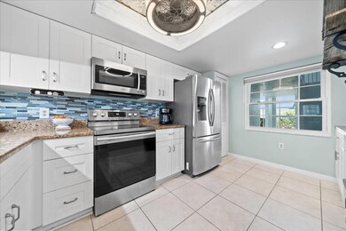 Kitchen Left