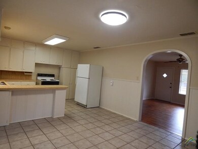 1500 Pettit Dr, Tyler, TX 75701 - photo 5