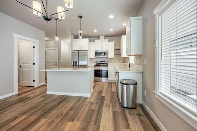 764 Terrazzo to kitchen 2