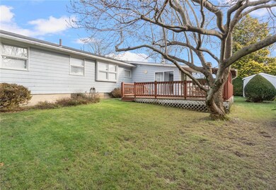 72 Longview Dr, Cranston, RI 02920 - photo 7