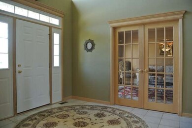 4203 Halifax Ct, Naperville, IL 60564 - photo 6