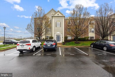 1125 Huntmaster Terrace NE unit 202, Leesburg, VA 20176 - photo 2