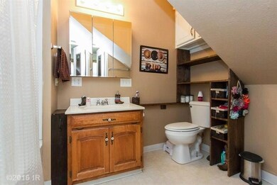 3125 E Douglas Ave, Des Moines, IA 50317 - photo 7