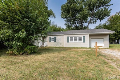 1903 N 17th St, Belleville, IL 62226 - photo 2