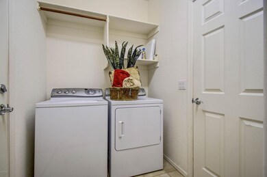 Laundry Room-2