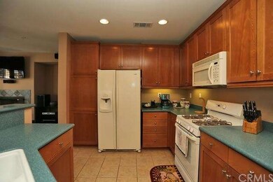 33496 Winston Way unit C, Temecula, CA 92592 - photo 6