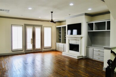 6422 Bryan Pkwy, Dallas, TX 75214 - photo 4