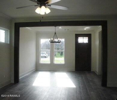 408 Wisteria Bend Circle - Living Room t