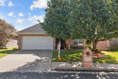 5809 Hollybrook Dr, Tyler, TX 75703 - photo 2