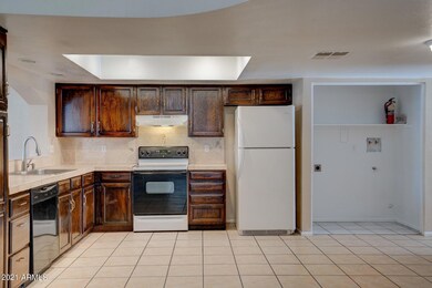 11602 N 42ND AVE pic 7