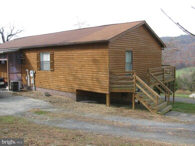 70 Wolfe Pack Dr, Mathias, WV 26812 - photo 4