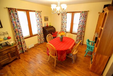 402 S Barrett St, Niles, MI 49120 - photo 6