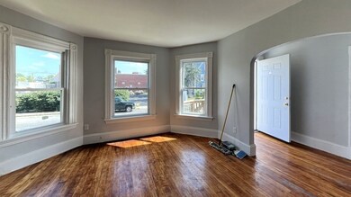 15 W Chestnut St unit 1 Right, Brockton, MA 02301 - photo 6