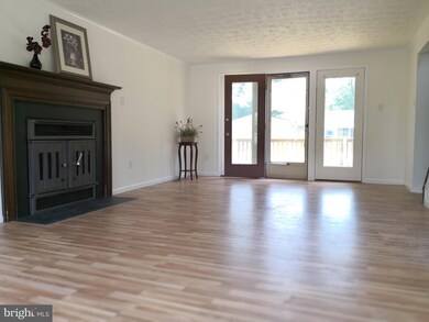 9119 Satyr Hill Rd, Parkville, MD 21234 - photo 5