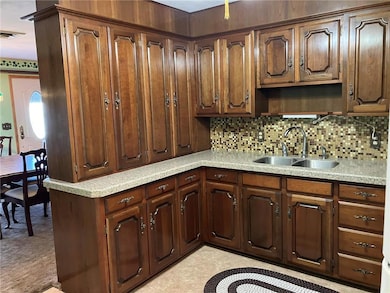 2560 Park View Rd, Slatington, PA 18080 - photo 6