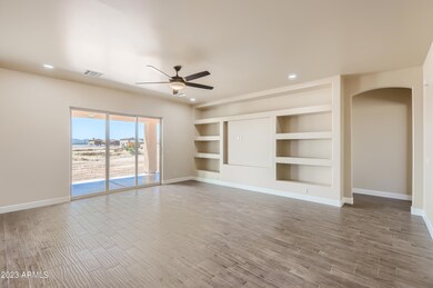 09 Living Room