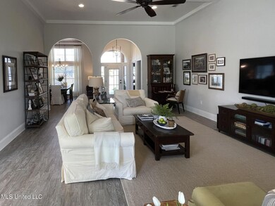 6211PalmettoPointeDr_21007_3