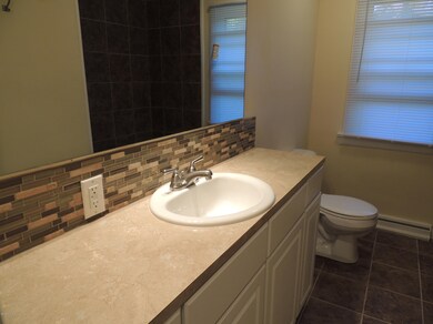 2541 Knapp St NE, Grand Rapids, MI 49505 - photo 6