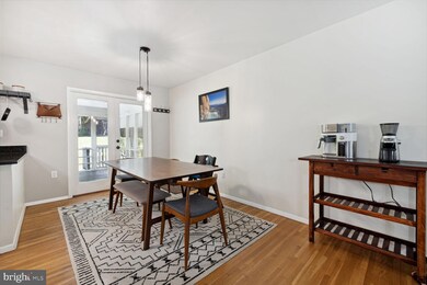 240 Rolling Rd, Gaithersburg, MD 20877 - photo 7