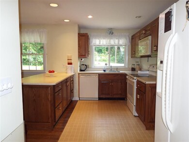 35 Stevens St, Charlestown, NH 03603 - photo 5