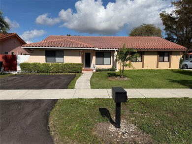 13521 SW 65th Ln, Miami, FL 33183 - photo 2