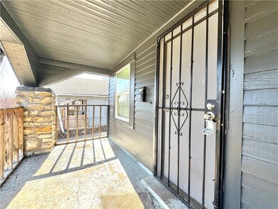 6818 Monroe Ave, Kansas City, MO 64132 - photo 4