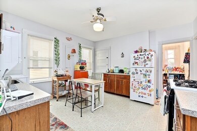 753 Boylston St unit 1, Chestnut Hill, MA 02467 - photo 4