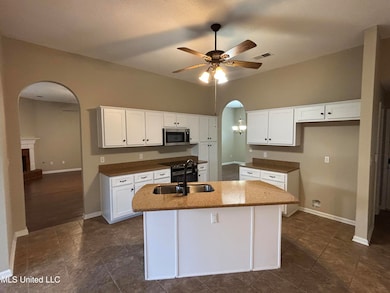 1705 Cedar Lake Cove, Hernando, MS 38632 - photo 2