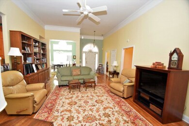 Add'l Living Rm view