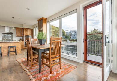 156 Sheridan St Portland ME-large-020-01