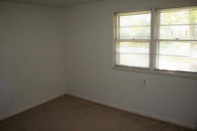 1010 Hendricks Ave, Jacksonville, NC 28540 - photo 7