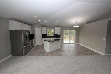 2912 Old Orchard Rd, Eau Claire, WI 54703 - photo 4