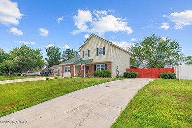 223 Spruce Ct, Jacksonville, NC 28546 - photo 2