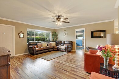 4358 Daffodil Cir N Palm Beach-large-004