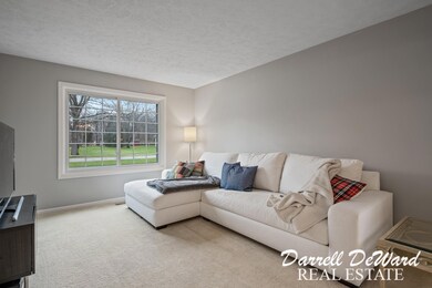 42 Pearson Ct, Lowell, MI 49331 - photo 2