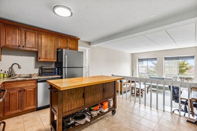 Hingham Woods unit 405, South Weymouth, MA 02190 - photo 2