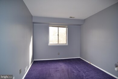 202B Cypress Point Cir unit 202B, Mount Laurel, NJ 08054 - photo 7