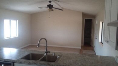 Split floor Plan