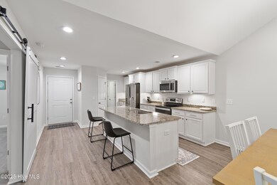 6467GreenFennelAveSW - 27