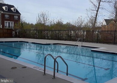 8206 Riggos Way, Landover, MD 20785 - photo 4