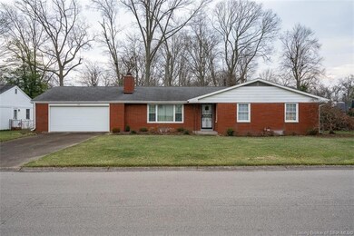 918 Brookwood Dr, New Albany, IN 47150 - photo 2