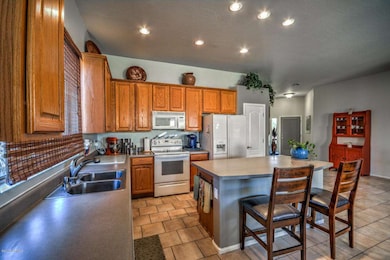 Kitchen (3)