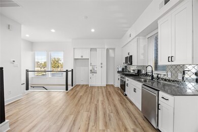 14106 Faith Forest Dr, Houston, TX 77047 - photo 5