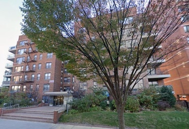 3101 Ocean Pkwy unit 6F, Brooklyn, NY 11235 - photo 2