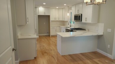 143 Elm St, Wakefield, MA 01880 - photo 7