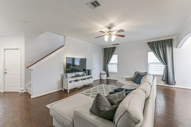 1820 Don Alejandro, Houston, TX 77091 - photo 4
